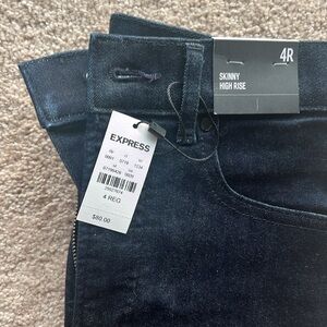 Express skinny high rise jeans; size 4 regular length